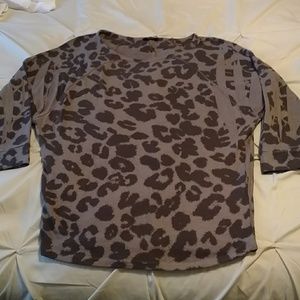 Leopard print top